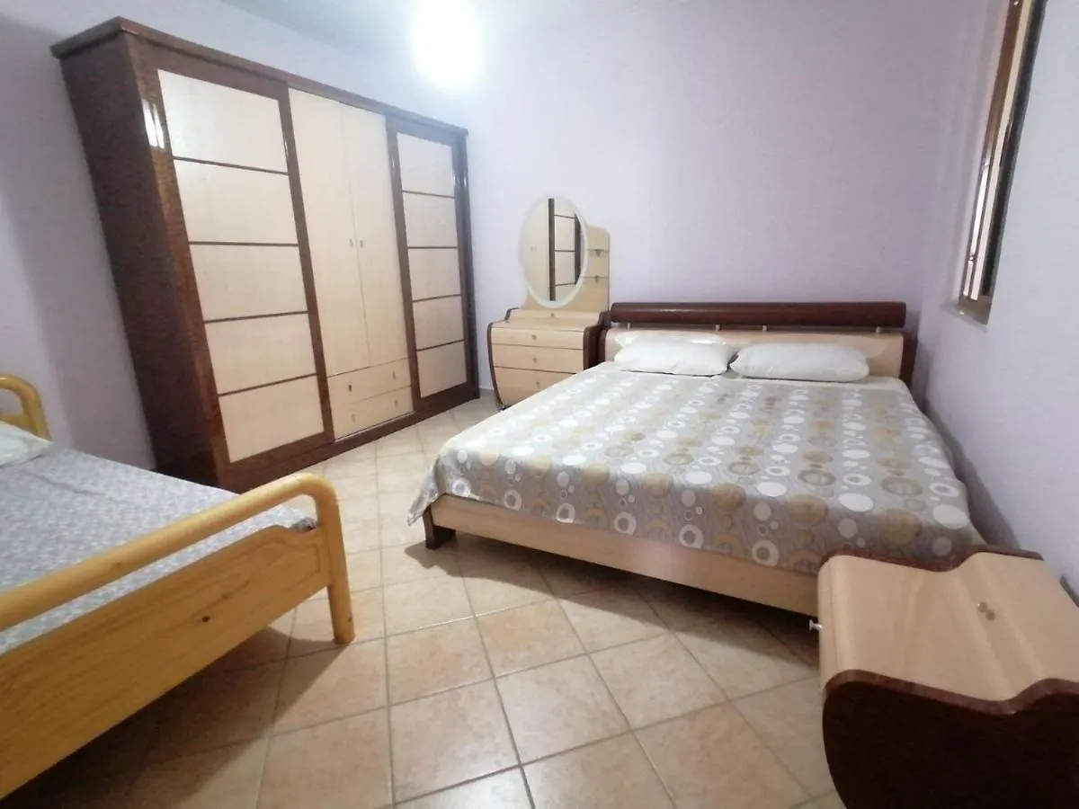 Big Apartment By The Adriatic Sea Дуррес Албания