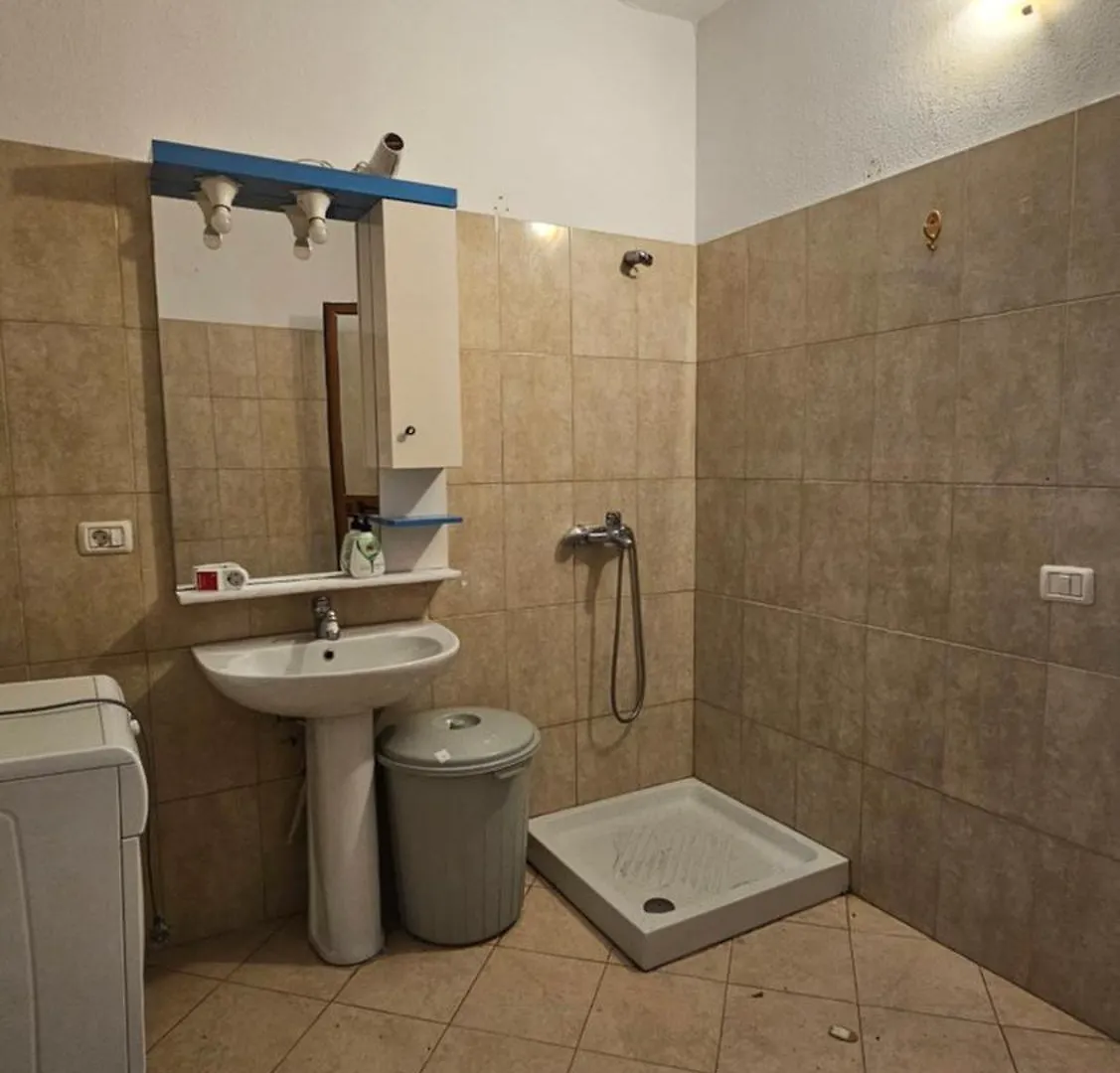 Big Apartment By The Adriatic Sea Durrës