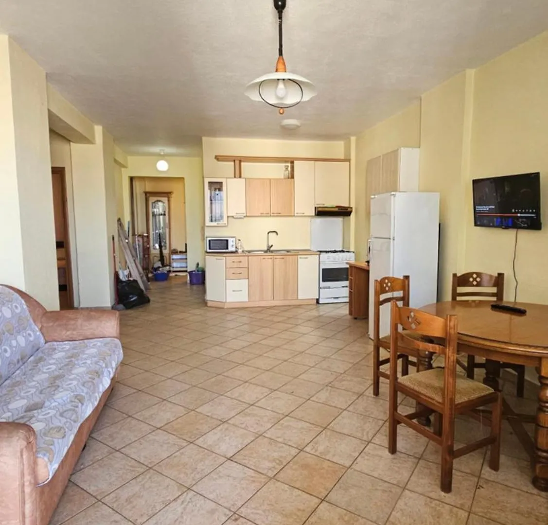 Big Apartment By The Adriatic Sea Durrës
